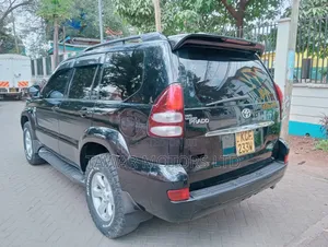 Toyota Land Cruiser Prado 2009 Black
