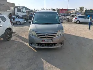 Nissan Serena 2012 Gray