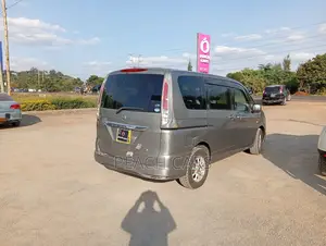 Nissan Serena 2012 Gray