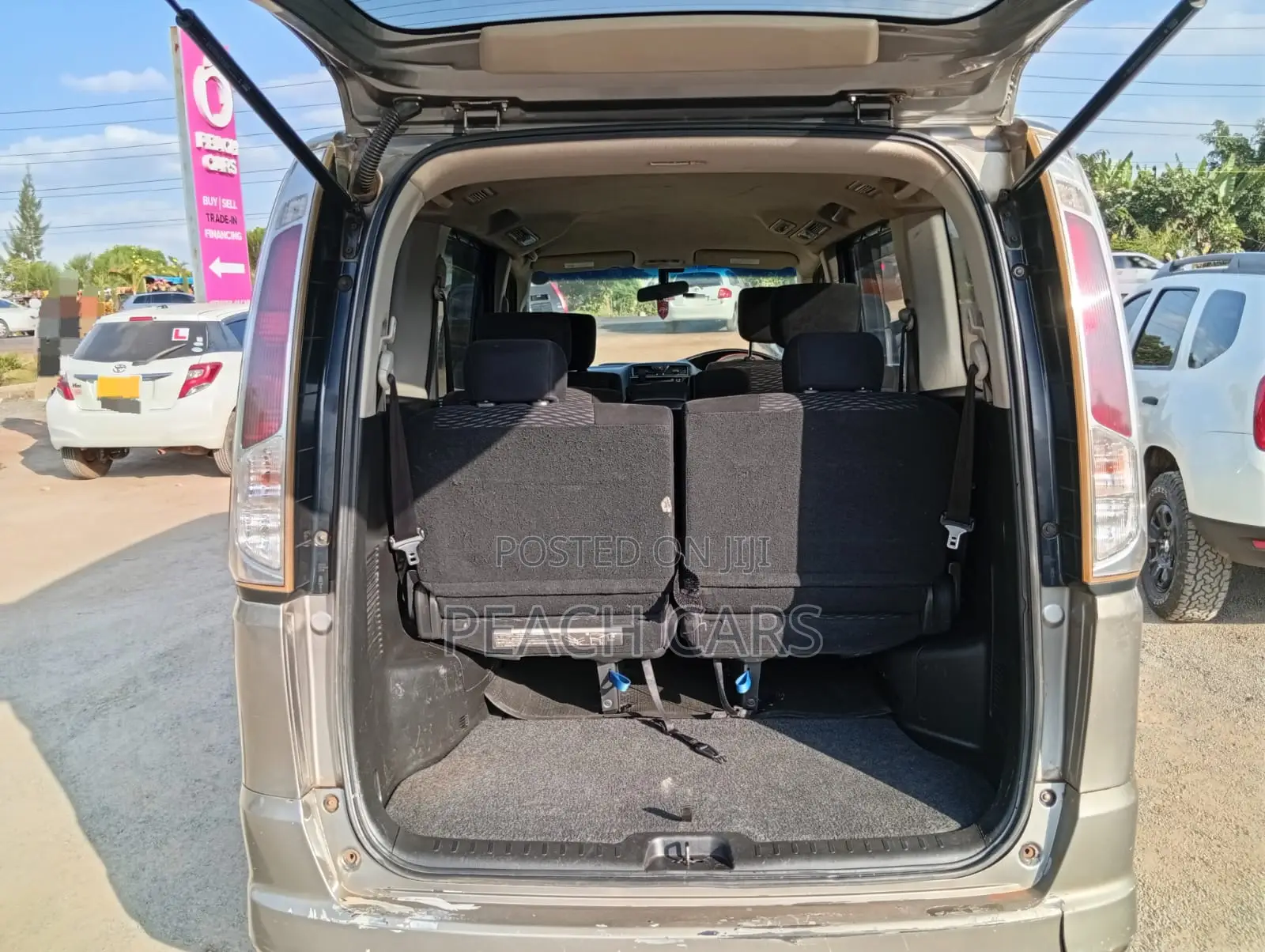 Nissan Serena 2012 Gray