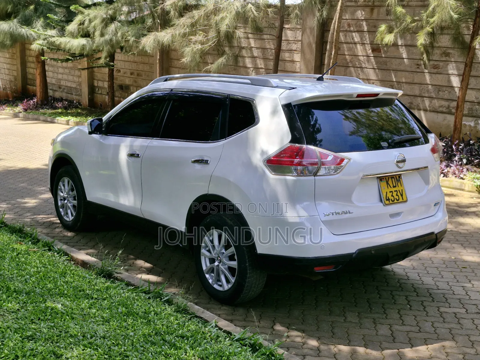 Nissan X-Trail 2017 White