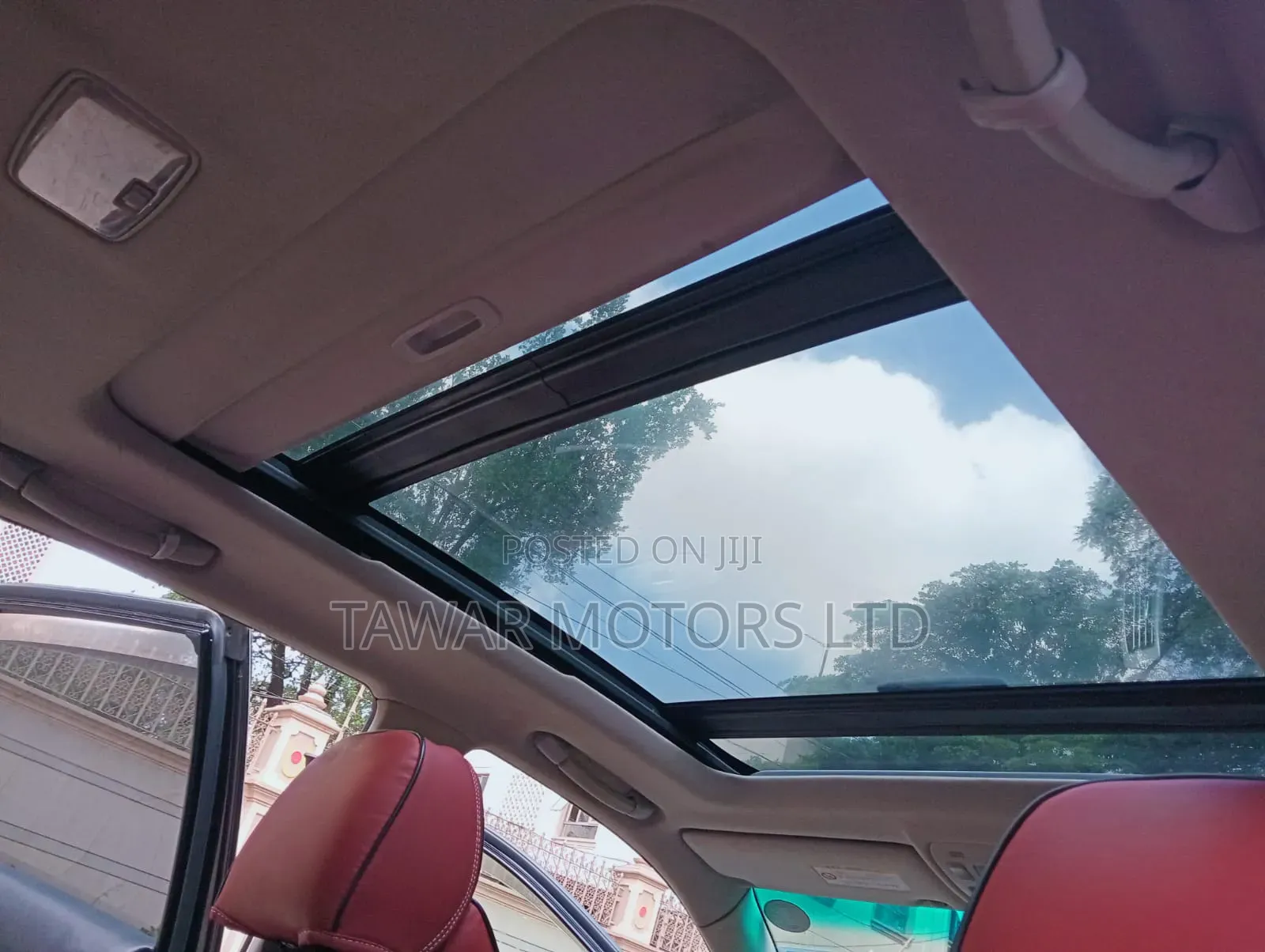 Toyota Harrier 2012