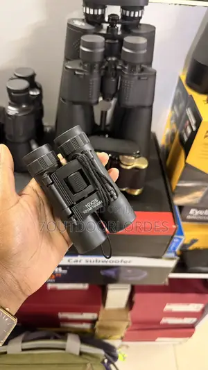 10x25 Compact Binoculars