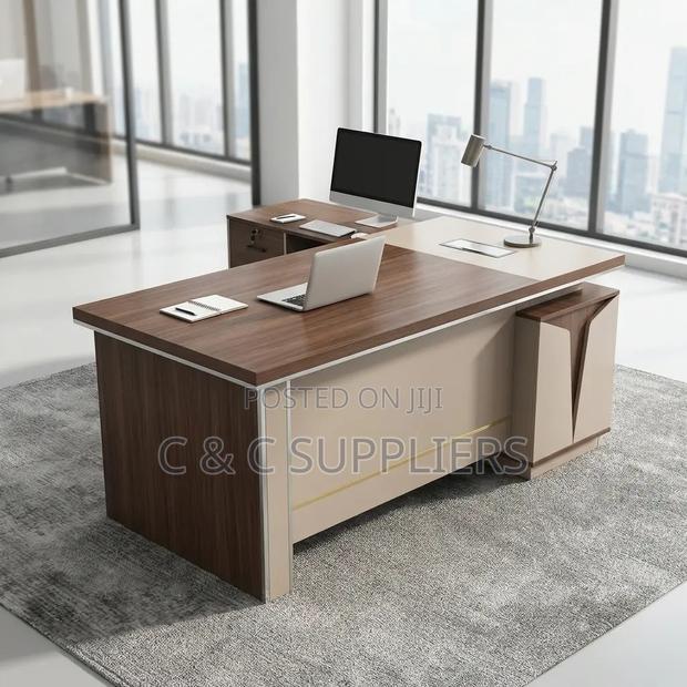 Office Desk; 1.8 Meters Managerial Office Desk
