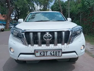 Toyota Land Cruiser Prado 2010 White