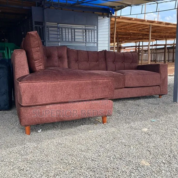 Spacious Corner Sofa: Special Offer!