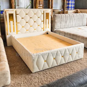 White Luxury Chester Bed Size 5 by 6