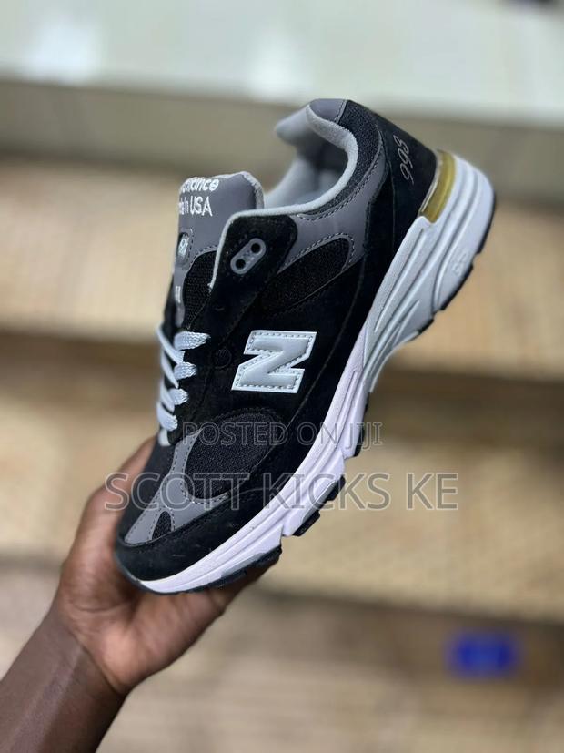 Newbalance 993 Sneakers - main view