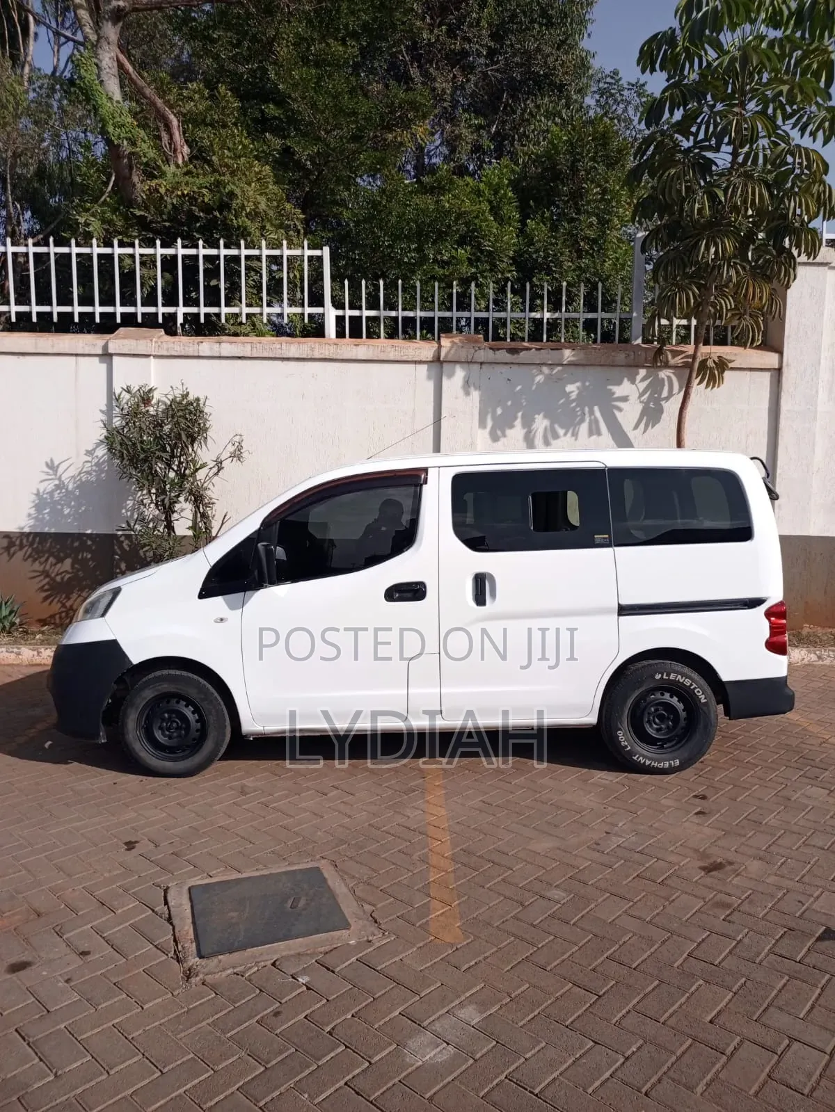 Nissan NV200 2014 White
