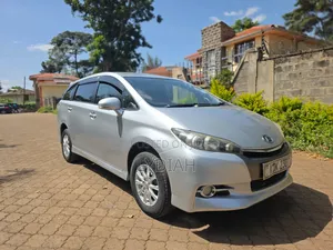 Toyota Wish 2015 Silver