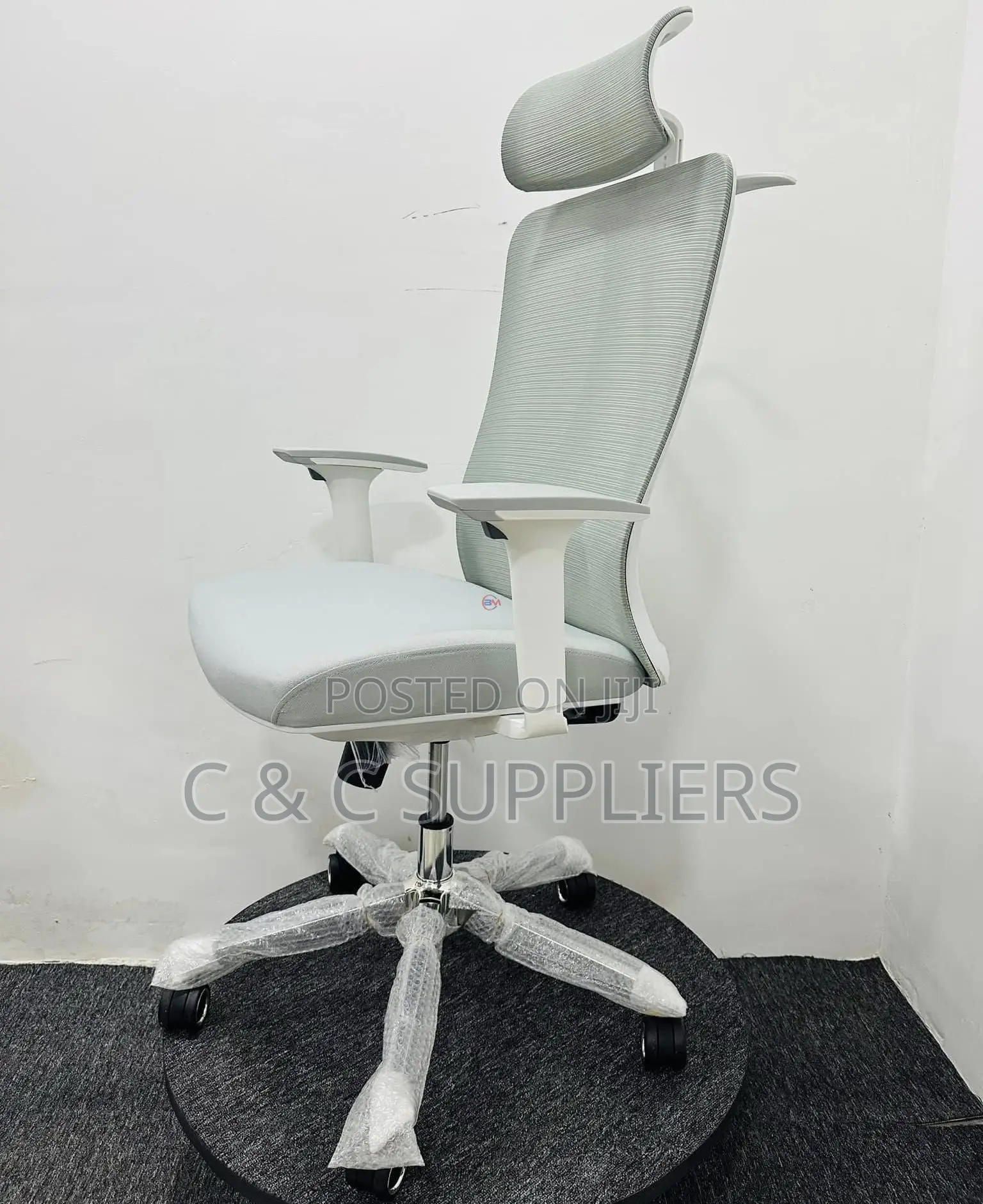 Office Chair; White Executive Orthopedic Office Chair