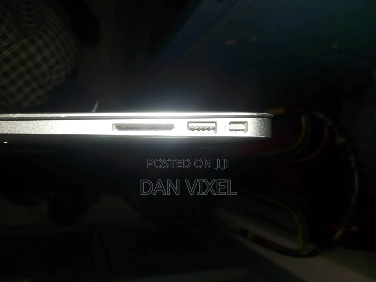 Laptop Apple MacBook Air 8GB Intel Core 7 SSD 128GB