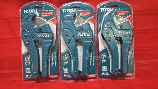 Sharp Total Pipe PVC Cutter