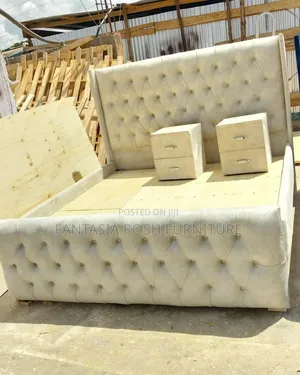 Beige Tufted Bed 5 by 6