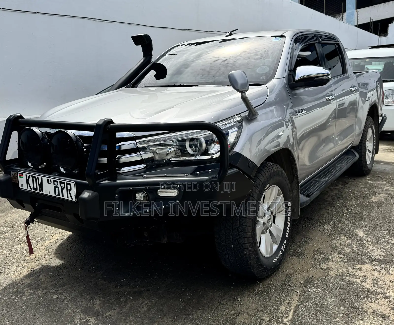 Toyota Hilux Revo Double Cab Deisel 2.4 AWD 2018 Silver