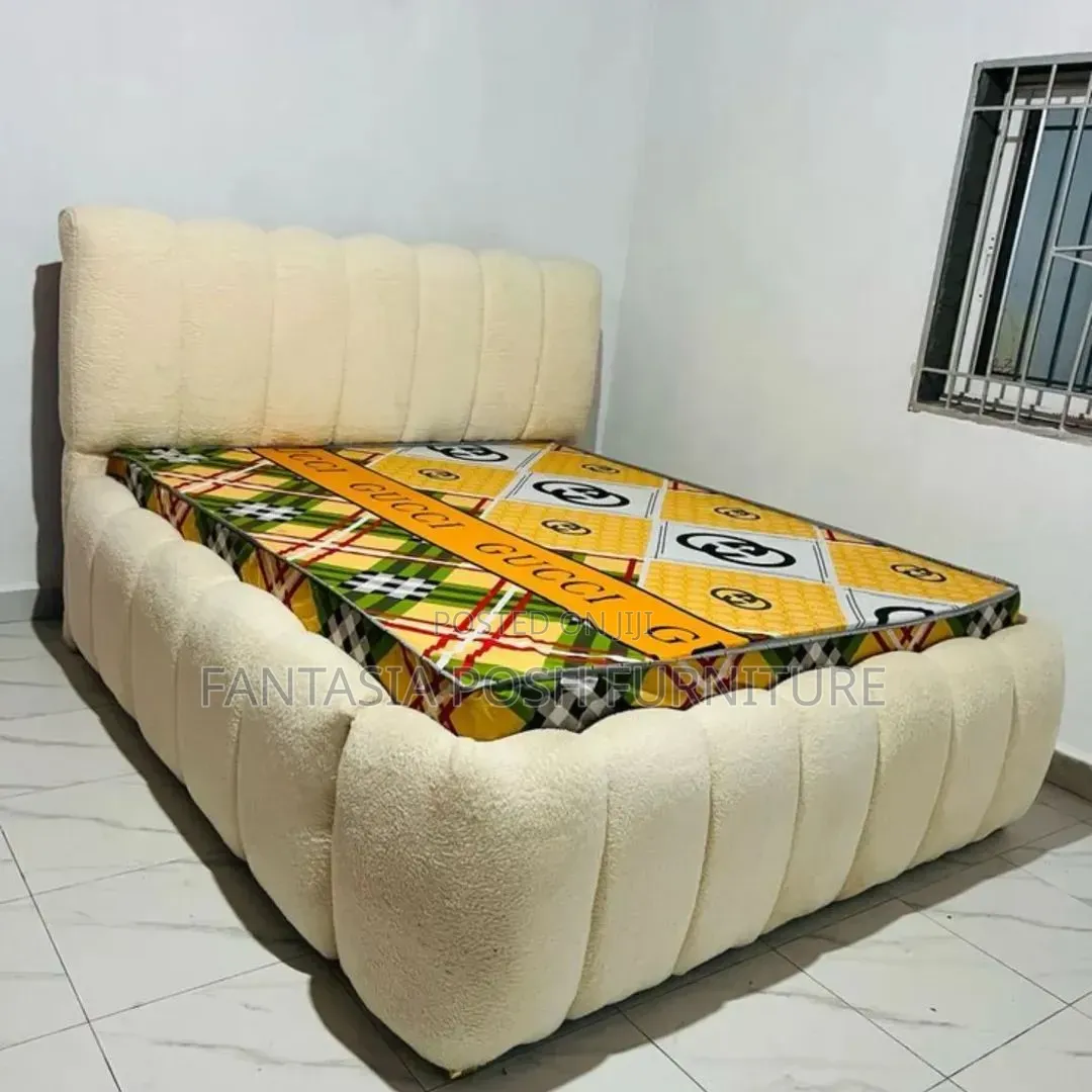 Cream Bubble Bed + Mattress