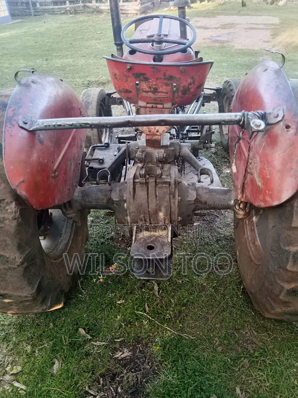 Tractor 35x Mf With Mill