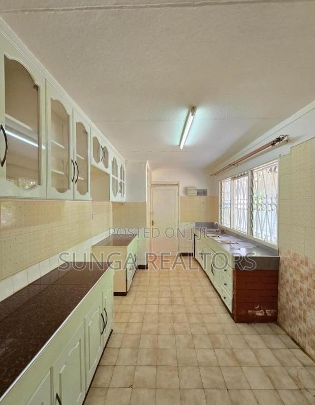 4bdrm Bungalow in Loresho for rent - thumbnail 3