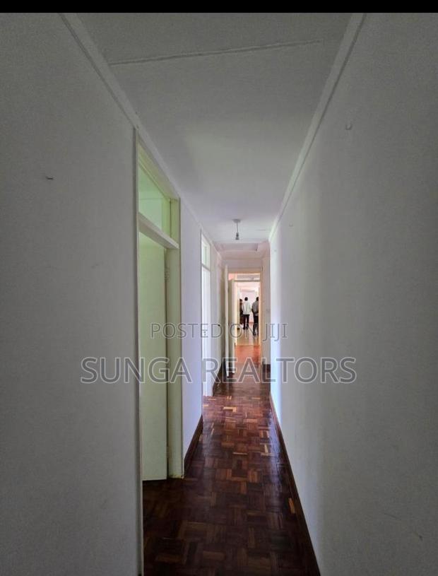 4bdrm Bungalow in Loresho for rent - thumbnail 7