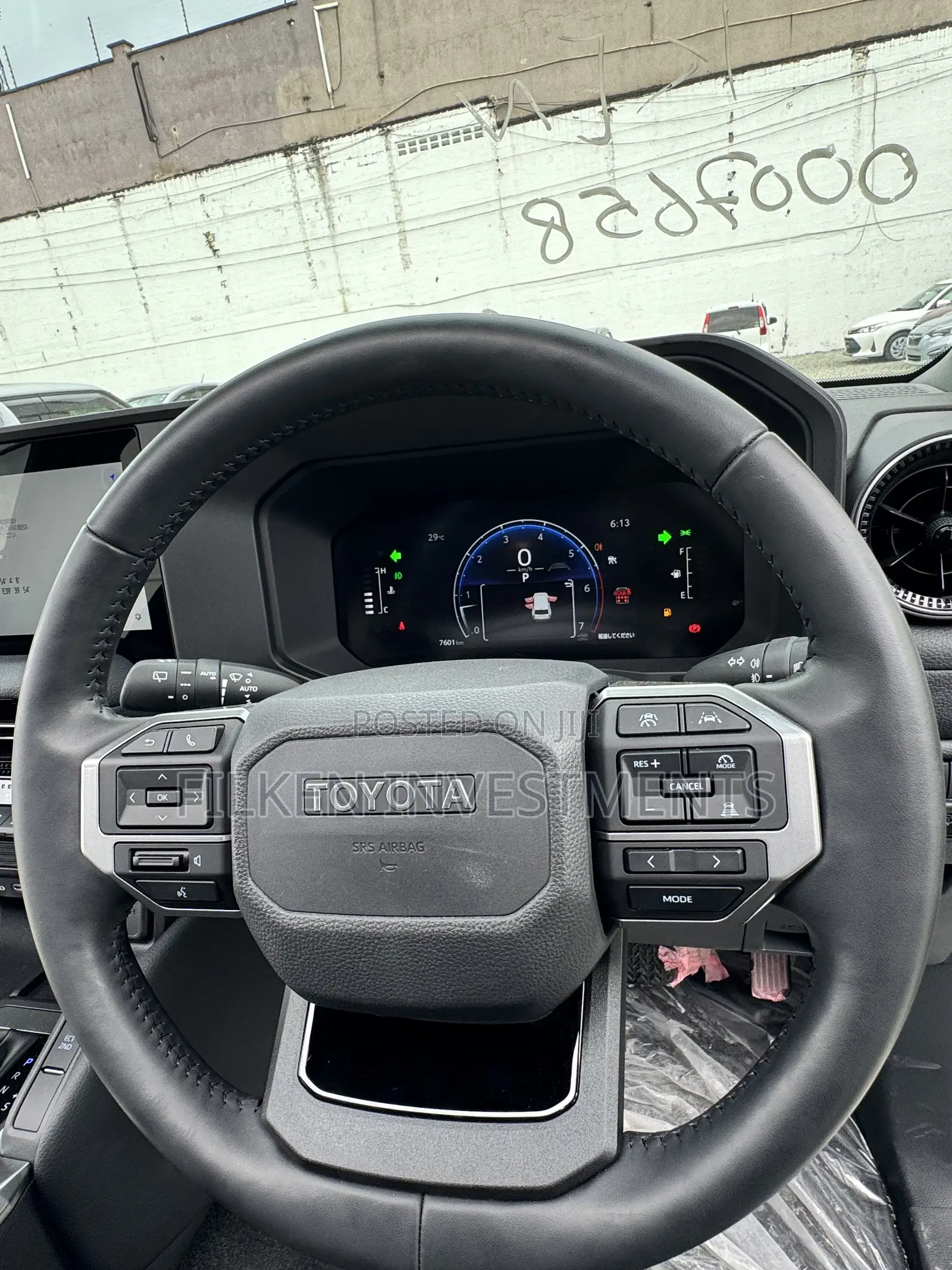 Toyota Land Cruiser Prado 2.7 2023 White