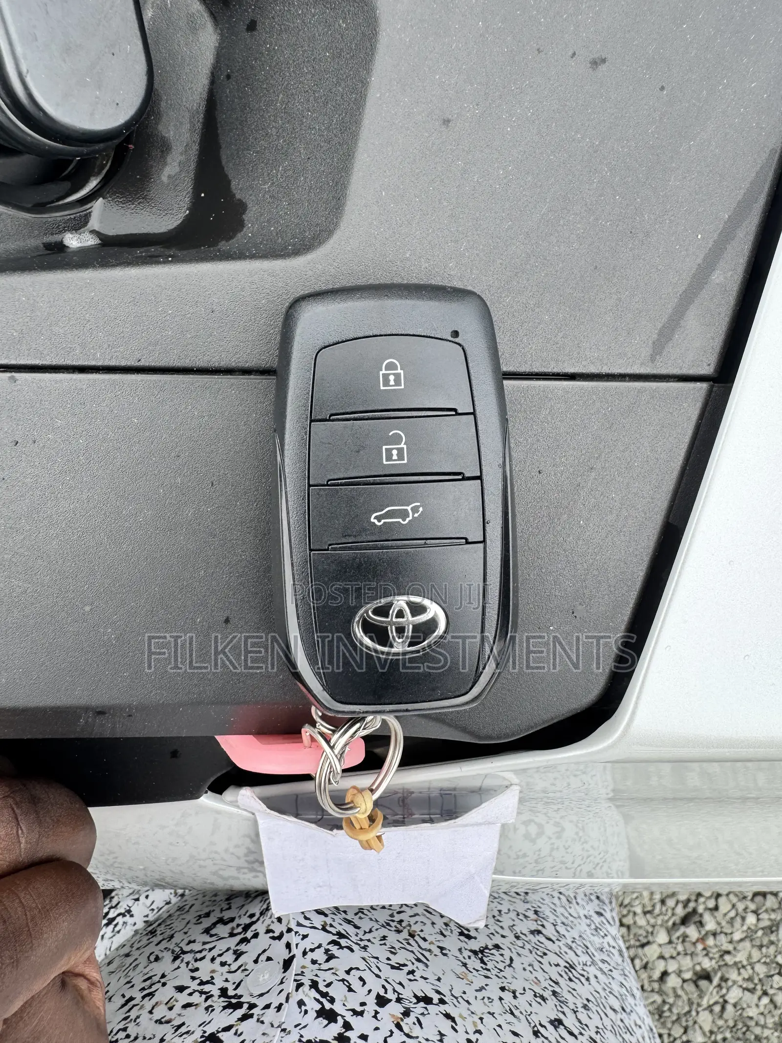 Toyota Land Cruiser Prado 2.7 2023 White