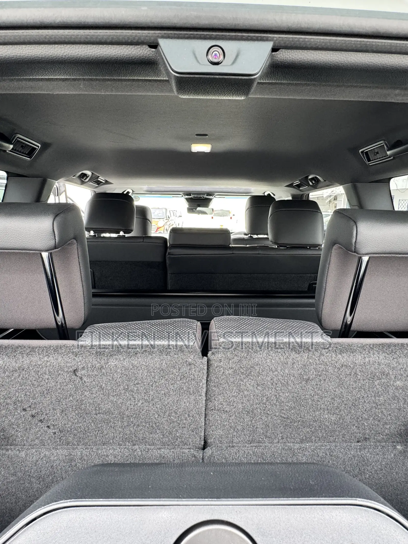 Toyota Land Cruiser Prado 2.7 2023 White