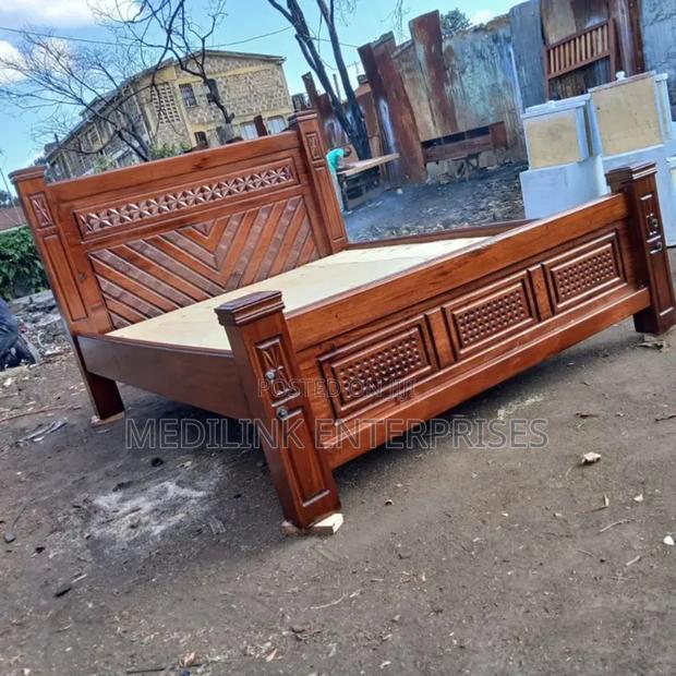 Tenko Mahogany Solid Queen Sized Beds