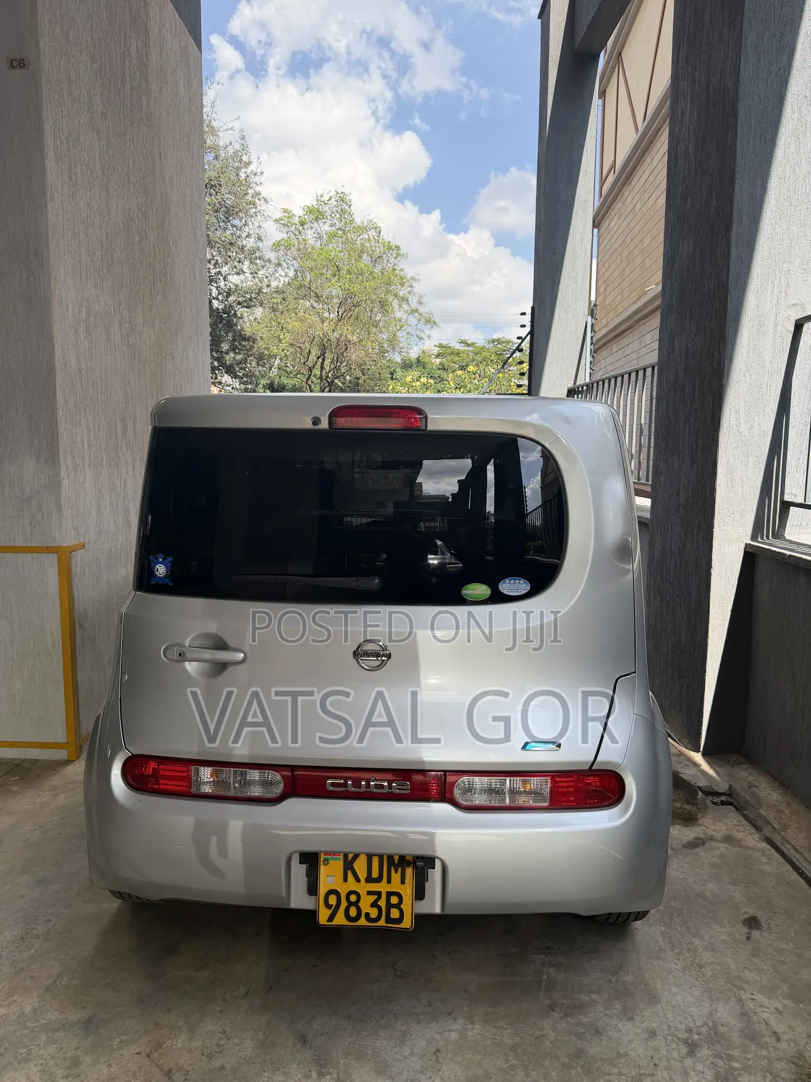 Nissan Cube 2016 Silver