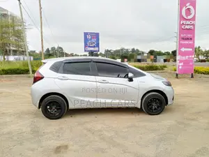 Honda Fit 2017 Gray