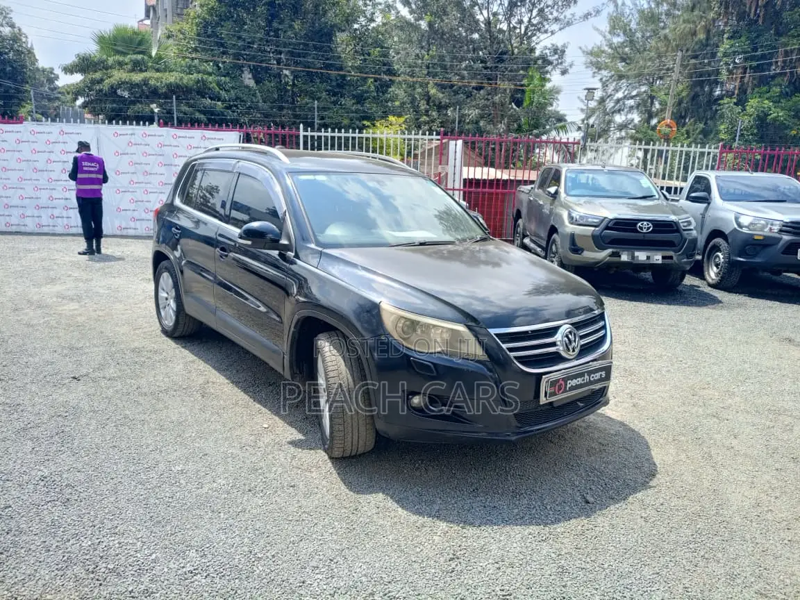 Volkswagen Tiguan S 2011 Matt Black