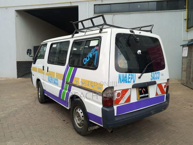 Mazda Bongo 2013 White - thumbnail 2
