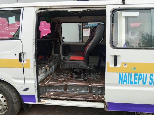 Mazda Bongo 2013 White - thumbnail 10