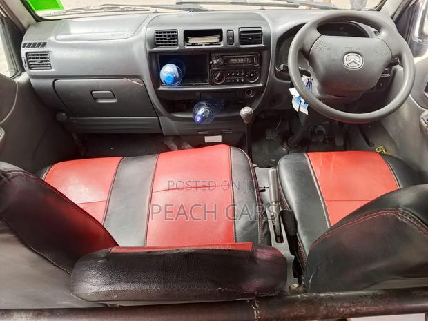 Mazda Bongo 2013 White - thumbnail 13