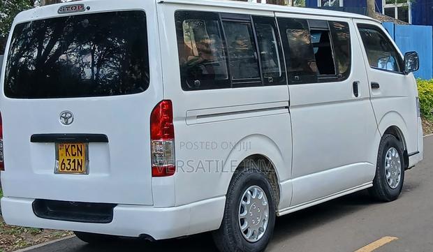 Toyota HiAce 2012 White - thumbnail 2