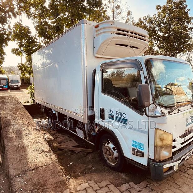 Isuzu NPR Freezer Body - thumbnail 4