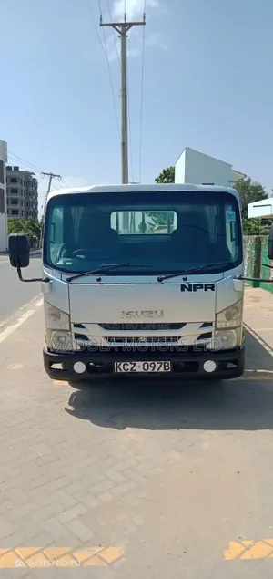 NPR Isuzu Lorry