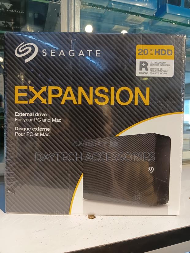 This Is a Seagate Expansion 20tb External Desktop HDD - Black - thumbnail 2