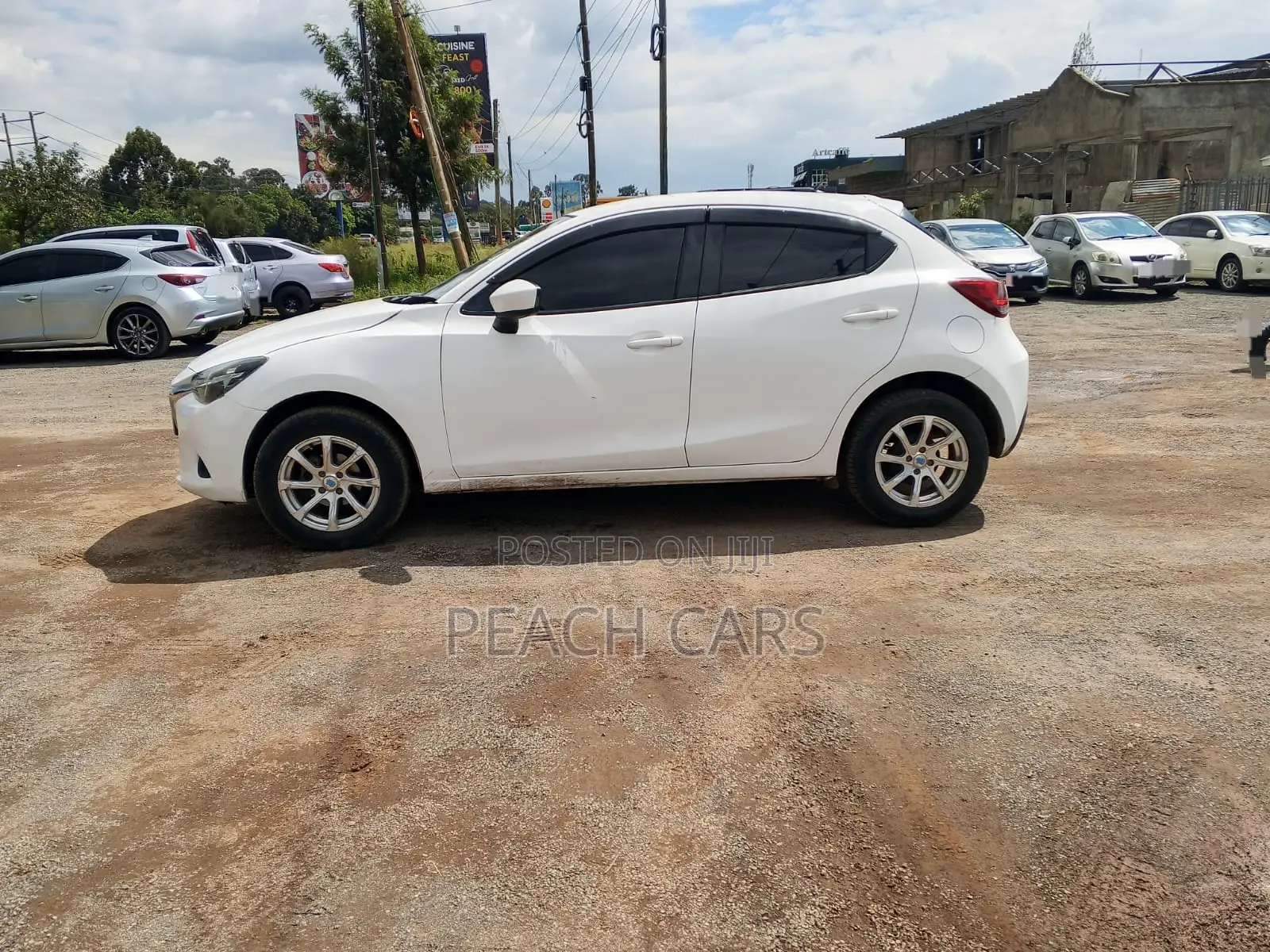 Mazda Demio 2015 Off white