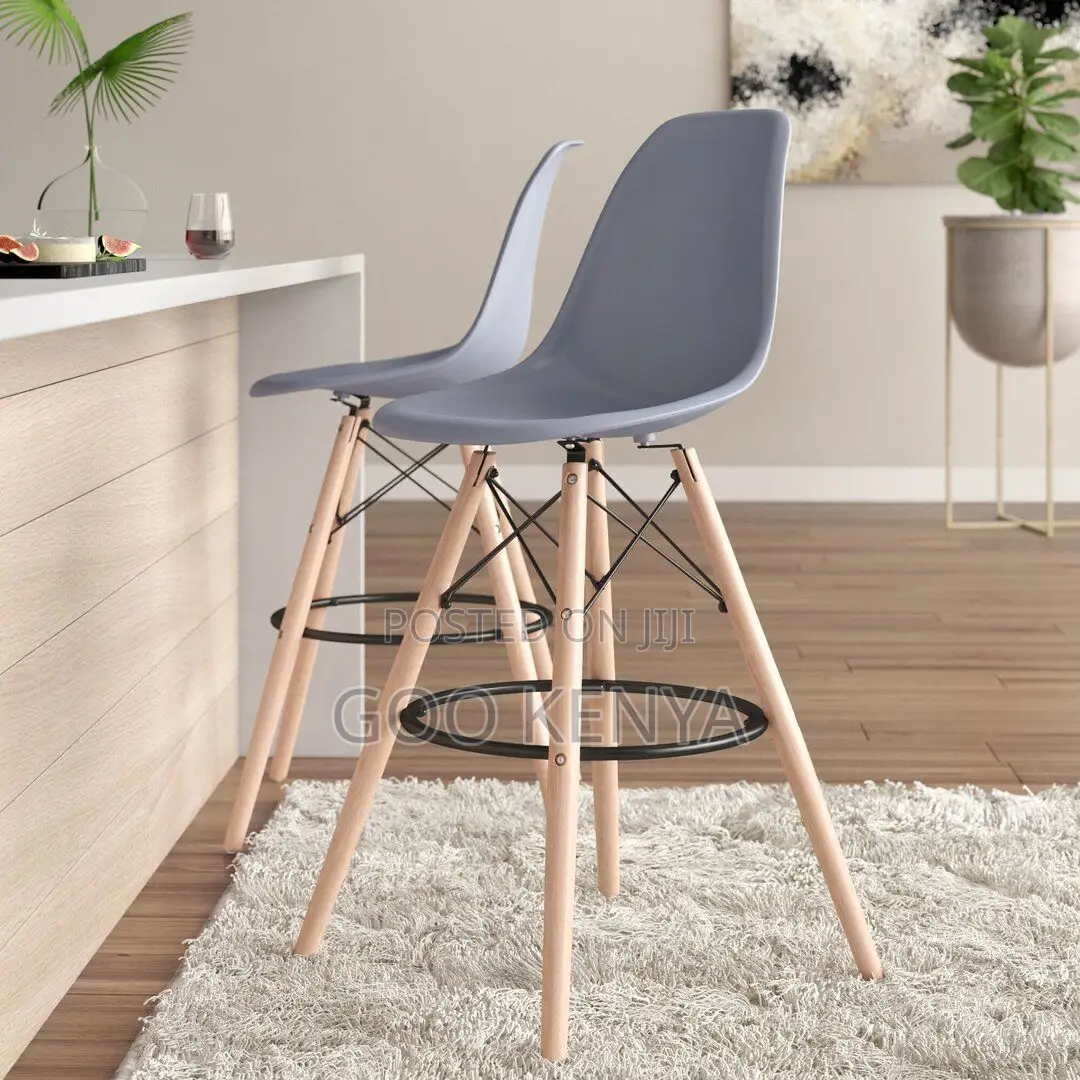 Bar Stool; Elegant Eames Inspired Wooden Legs Bar Stool for Kitchen