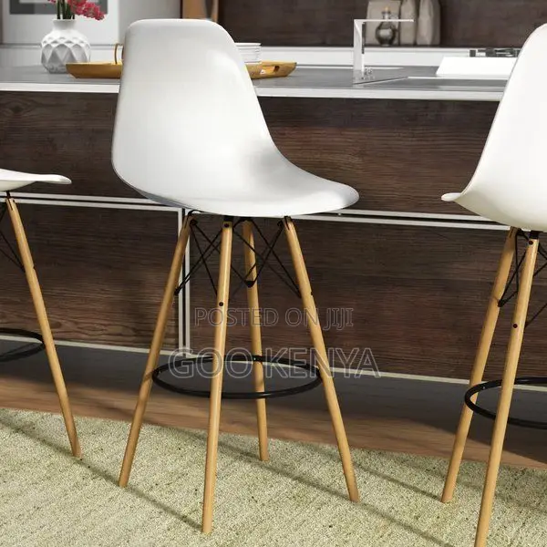 Bar Stool; Elegant Eames Inspired Wooden Legs Bar Stool for Kitchen