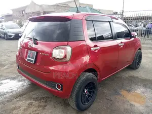 Toyota Passo 2016 Red