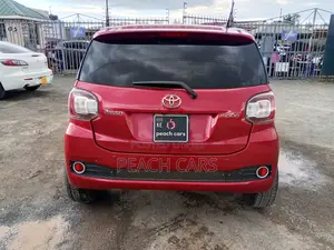 Toyota Passo 2016 Red