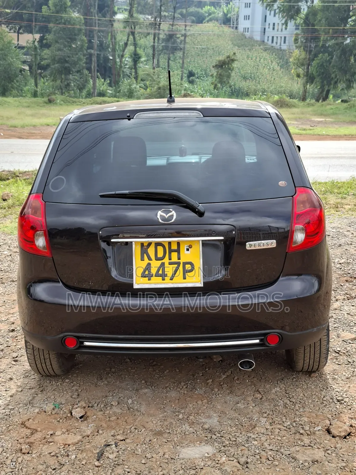 Mazda Verisa 2015 Maroon