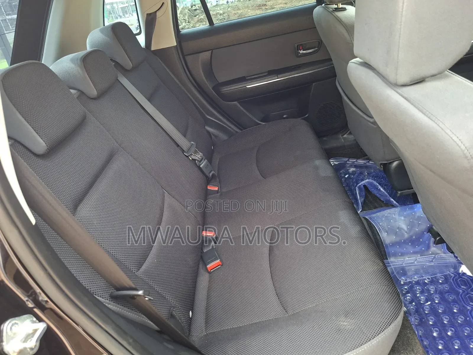 Mazda Verisa 2015 Maroon