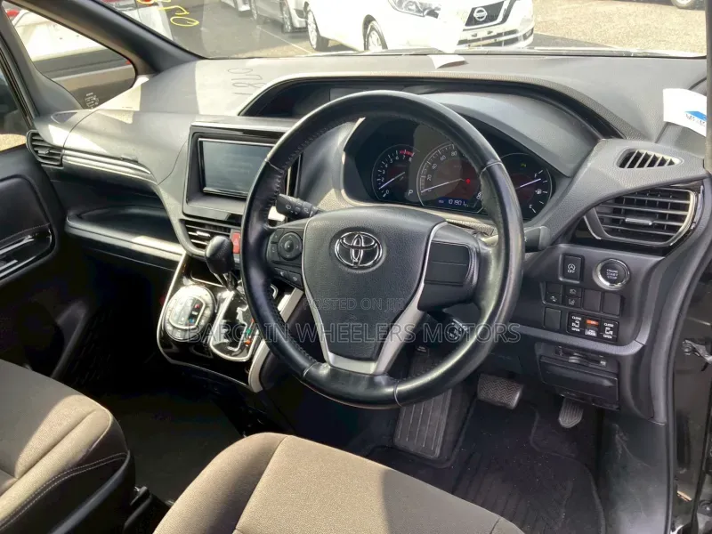 Toyota Esquire 2020 Black