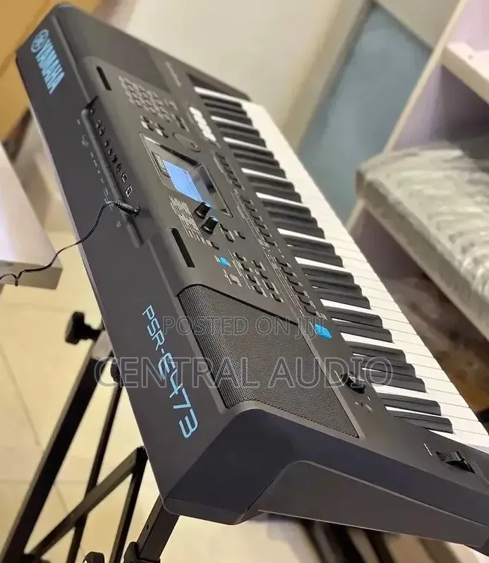 Yamaha PSR E473 61keys Portable Keyboard