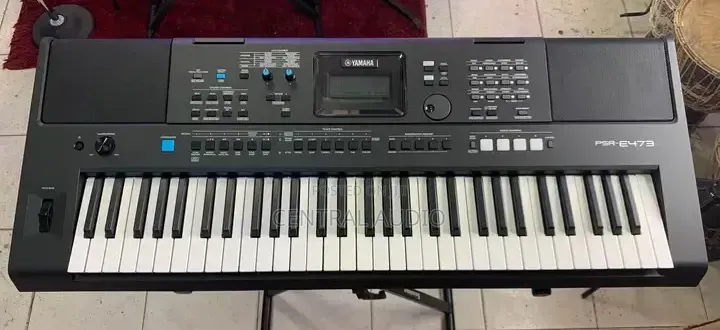 Original Portable Yamaha Series PSR E473 Piano With Free Adapter