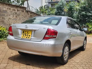 Toyota Axio 1.5 X 2WD 2011 Silver
