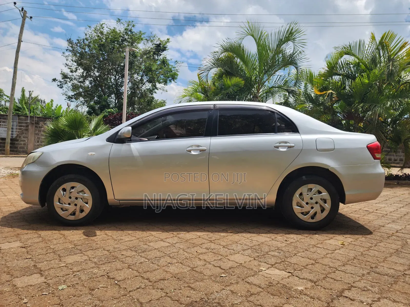Toyota Axio 1.5 X 2WD 2011 Silver