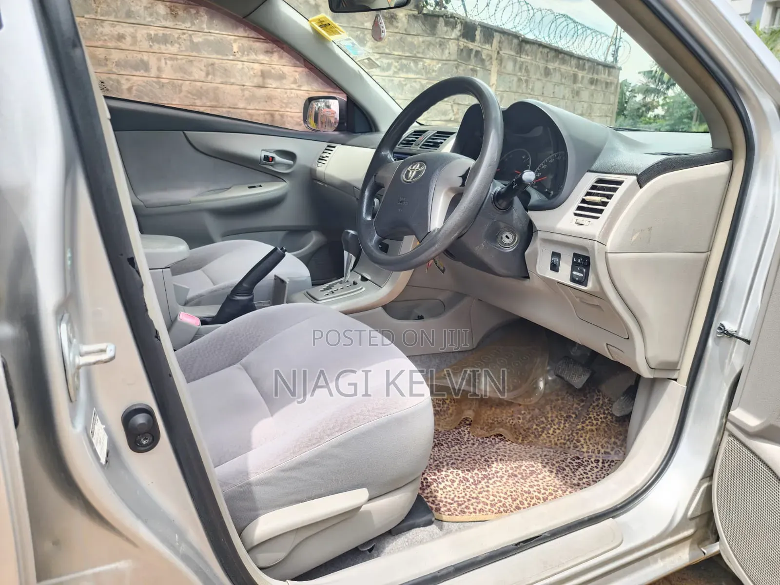 Toyota Axio 1.5 X 2WD 2011 Silver
